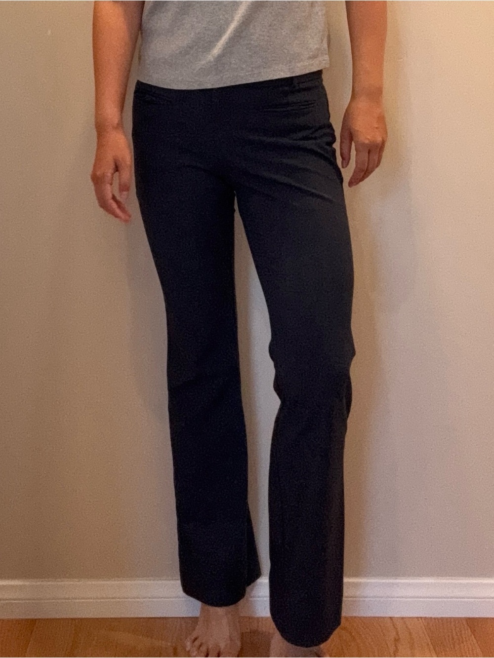 Van Heusen Women's Size 2 Dark Grey Stretch Bootcut Pants